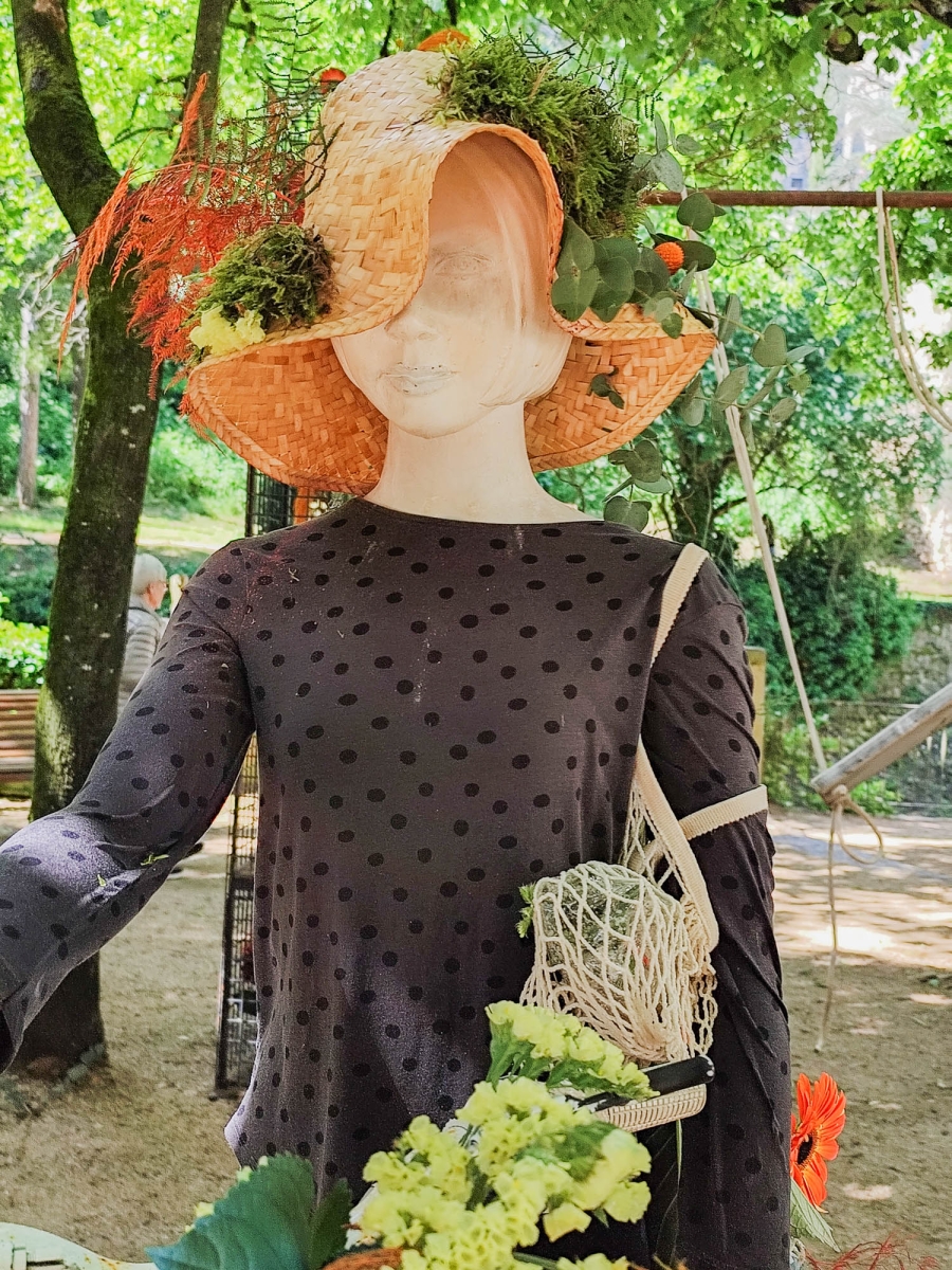 MANIQU  FLORAL