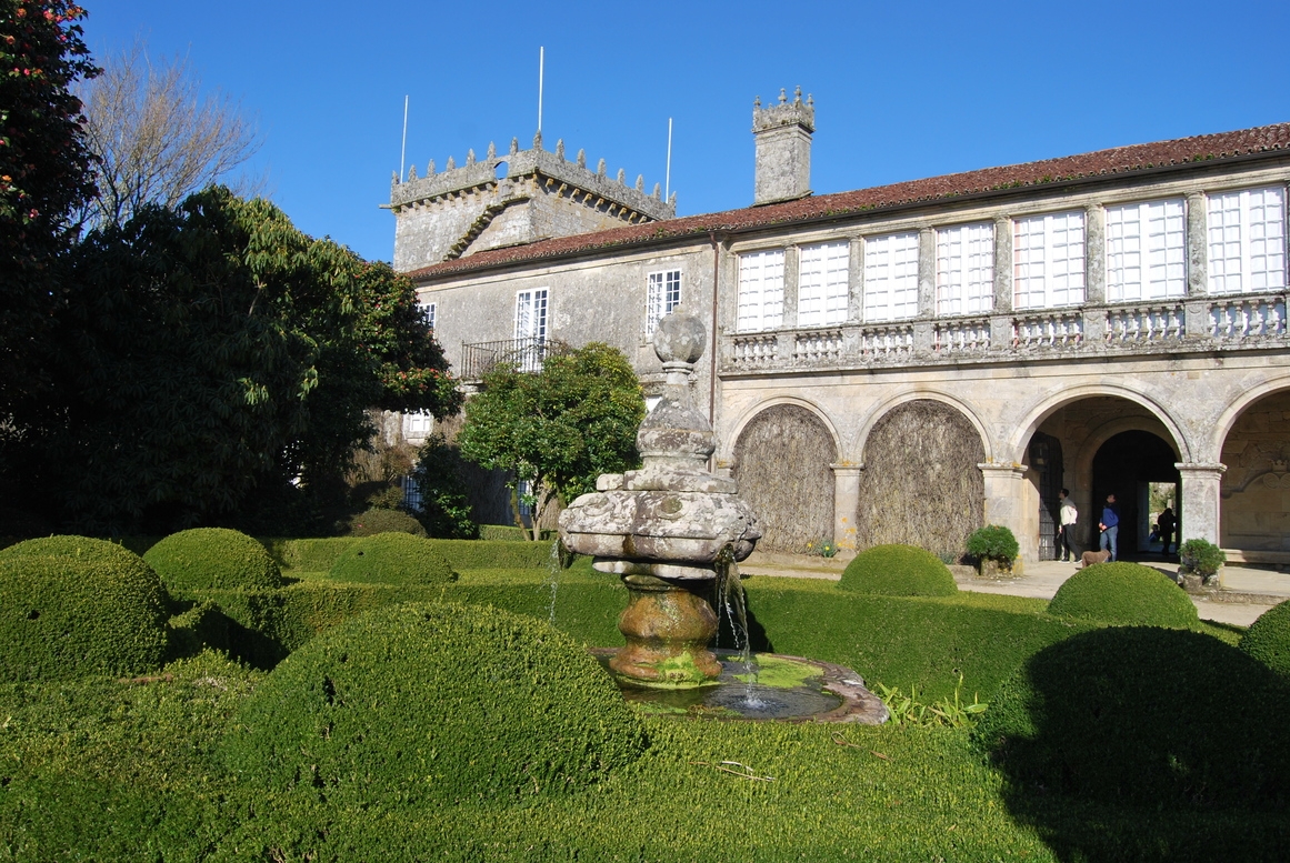Pazo de Oca. A Estrada (Pontevedra). Rota da camelia