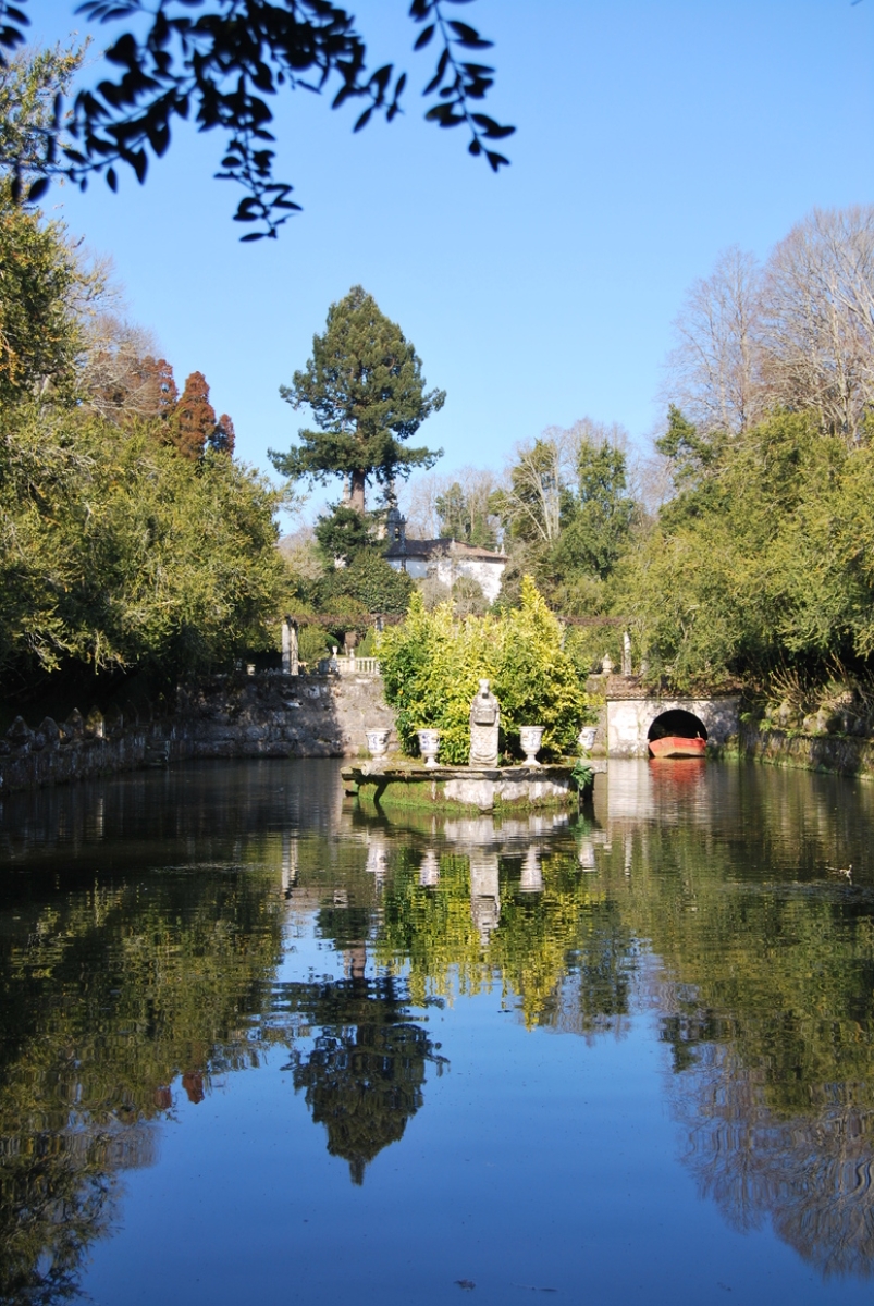 Pazo de Oca. A Estrada (Pontevedra). Rota da camelia