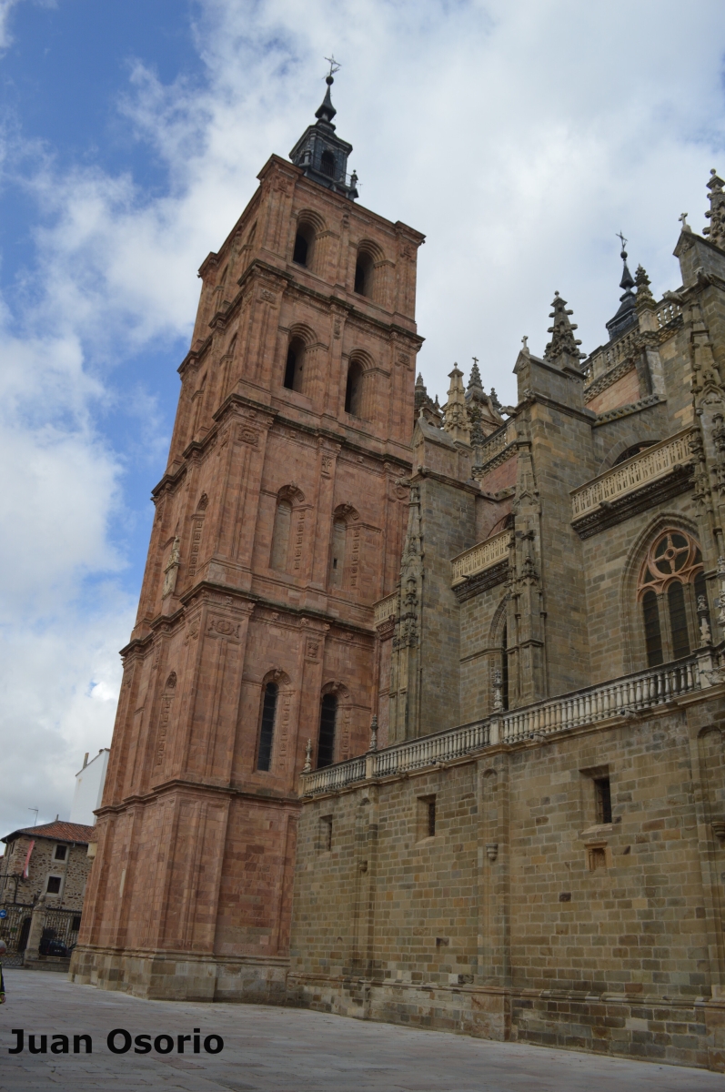 Catedral de Astroga. Len