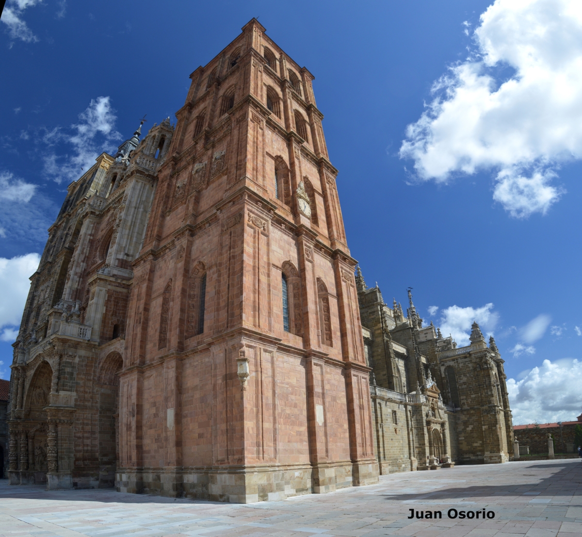 Catedral de Astroga. Len