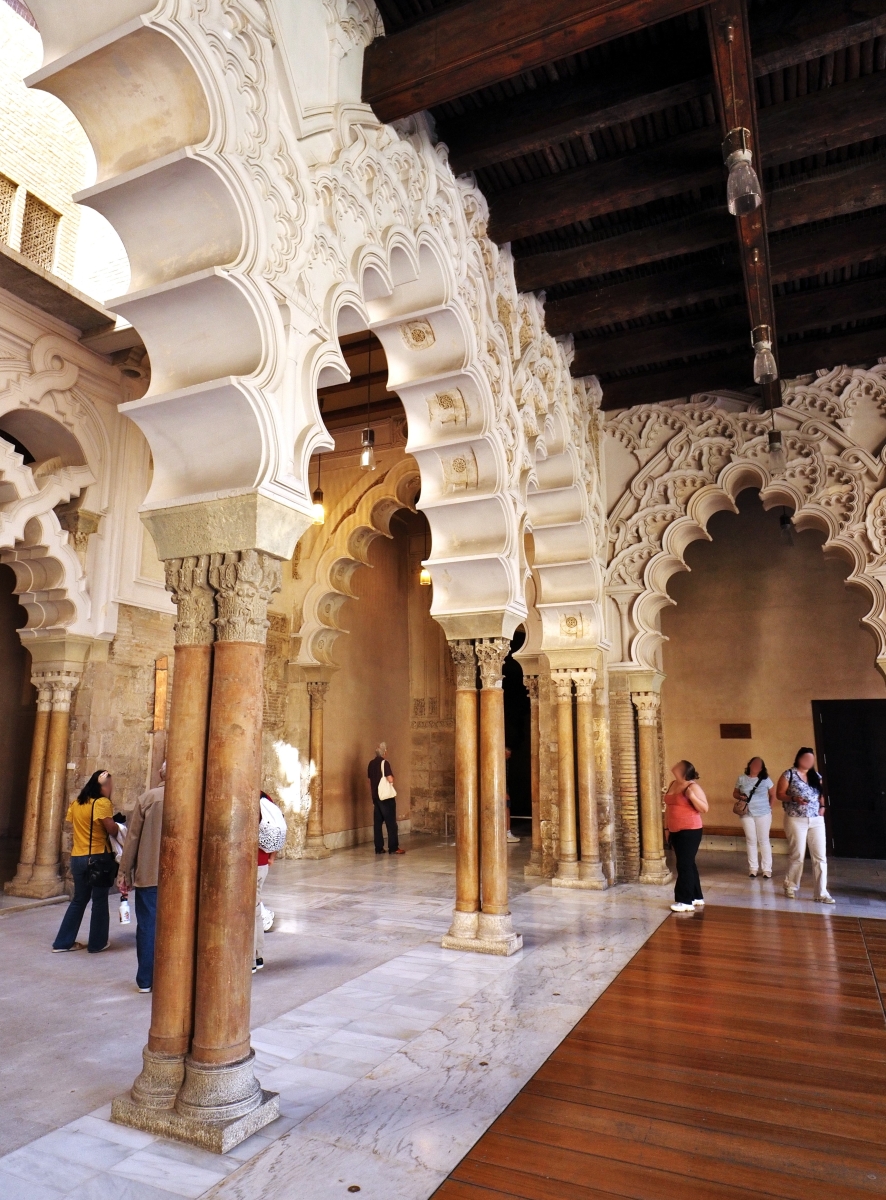 Palacio de la Aljaferia II