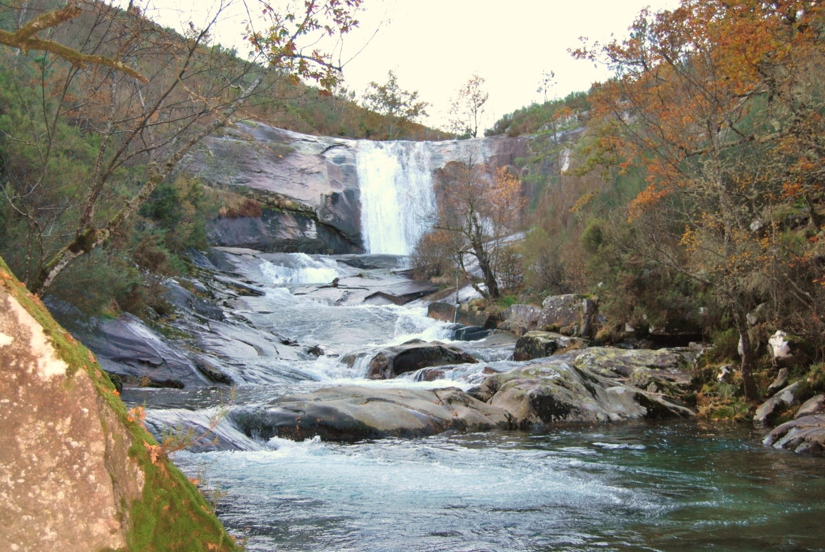 Fervenza no Cerves. Meln. Ourense
