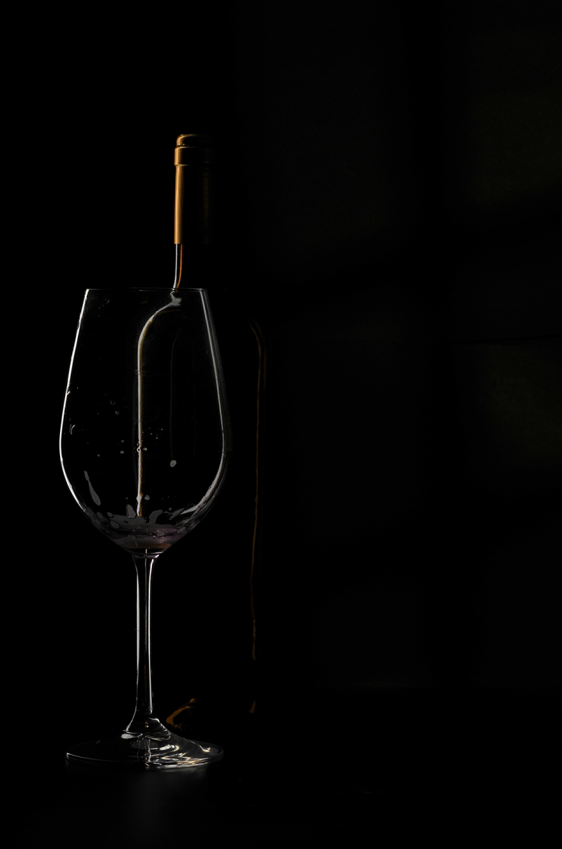 Botella y copa