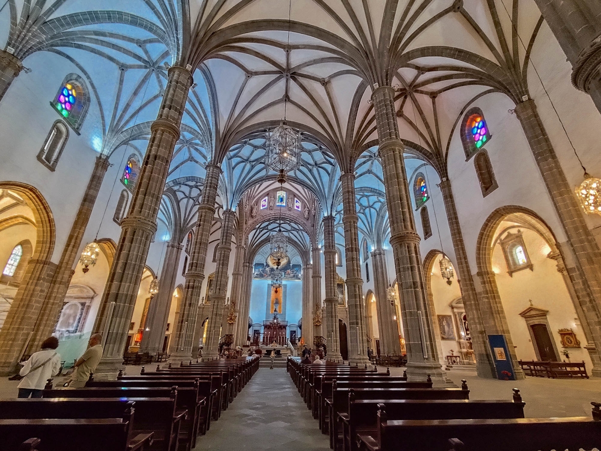 NAU PRINCIPAL CATEDRAL DE SANTA ANNA