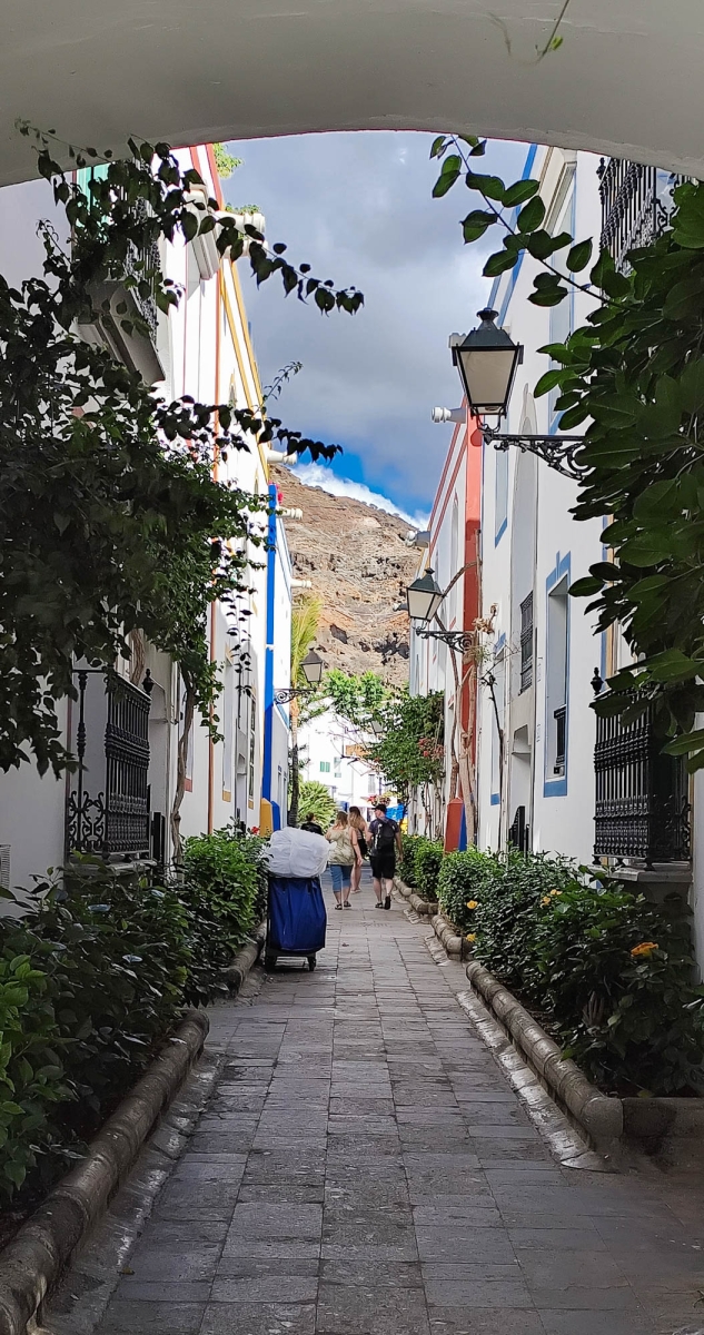 PUERTO DE MOGN