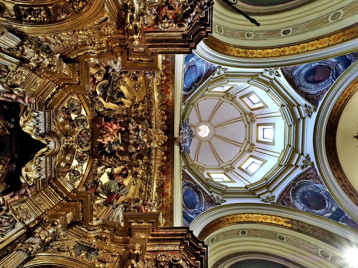 Retablo y cpula de la Catedral