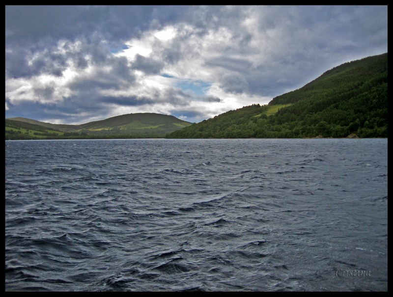 Tormenta en el Lago Ness