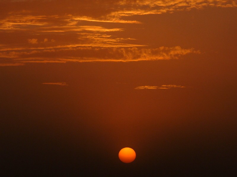 ocaso en el desierto