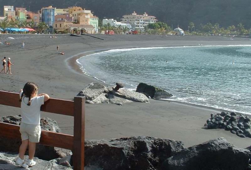 Playa Puerto De Tazacorte.