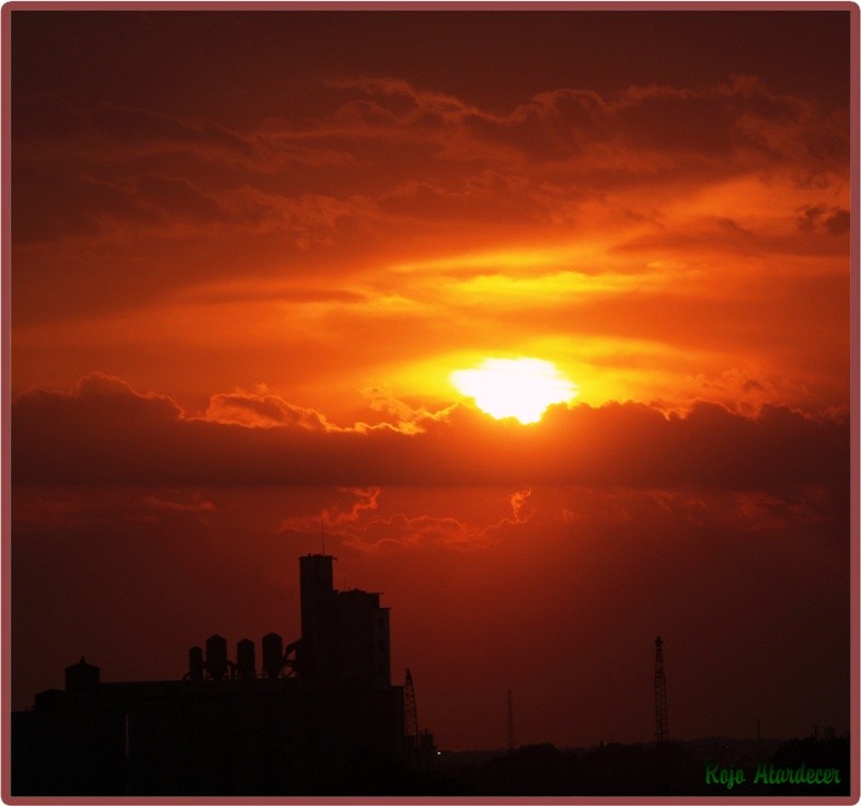 Rojo Atardecer