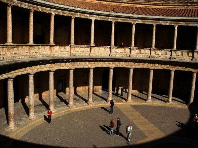 Palacio Carlos V (patio interior)