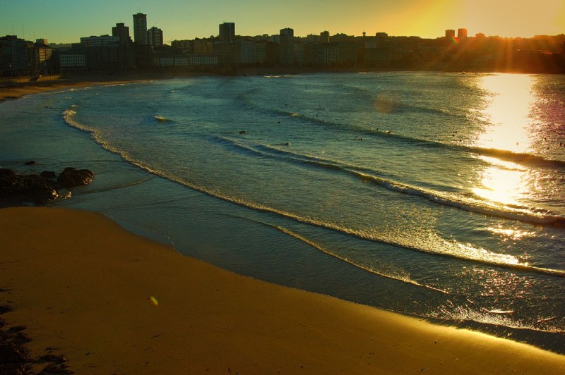 Sinfona en dorado y azul.