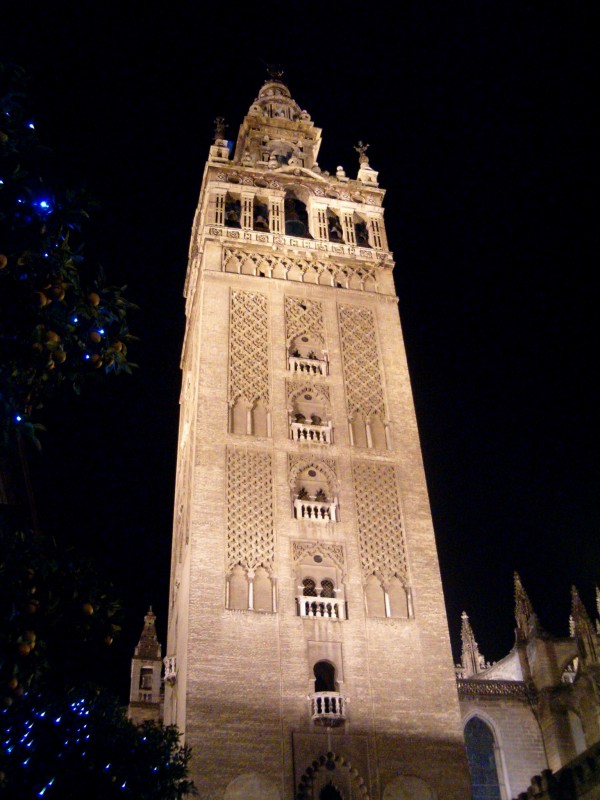 Sevilla se viste de fiesta.
