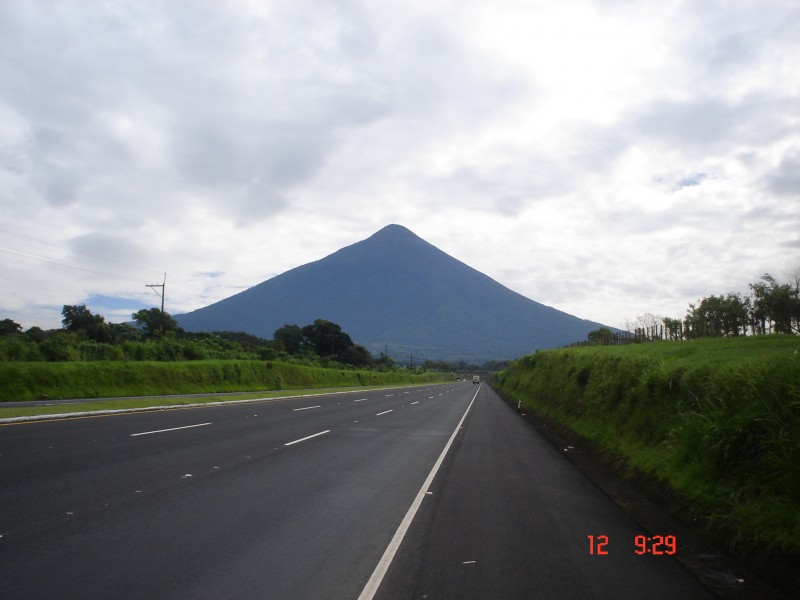 VOLCAN DE AGUA