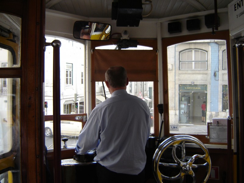 En el tranvia de Lisboa