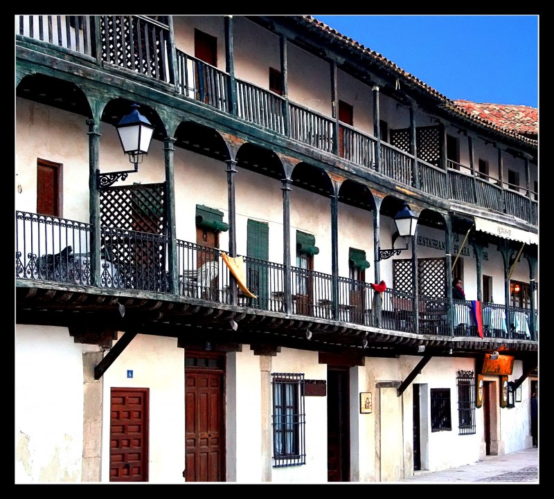 BALCONES