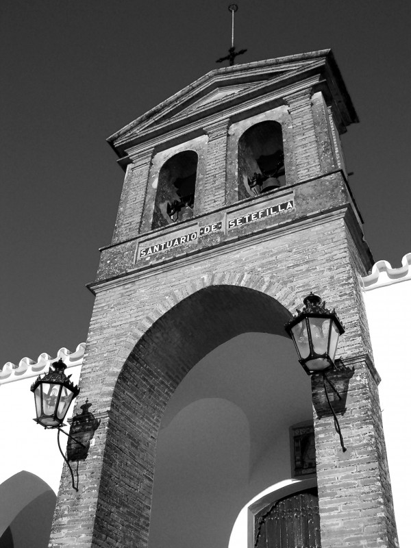 Portada del Santuario