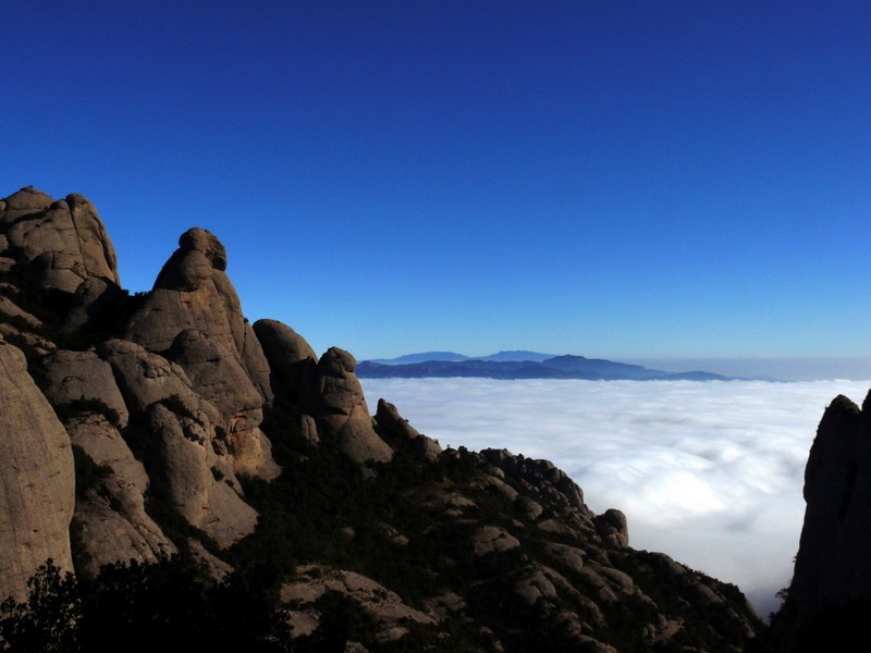 mar de nubes