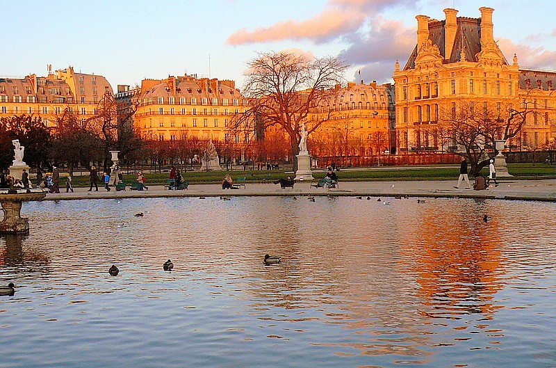 ATARDECER EN LES TULLERIES