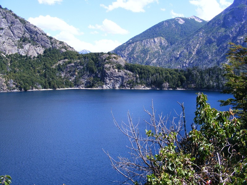 Un lago en Bariloche