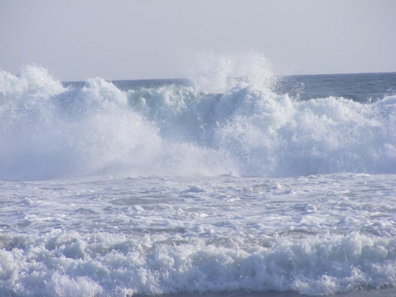 Olas de Puerto Arista