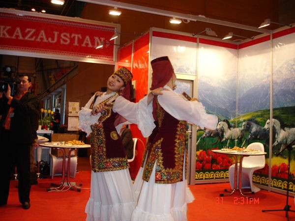 Bailarinas de Kazajstan