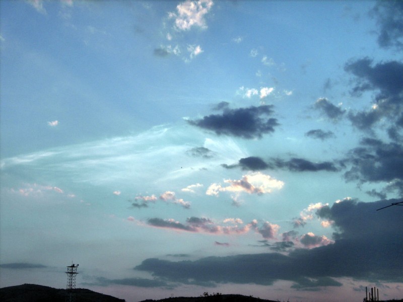 Cielo y nubes