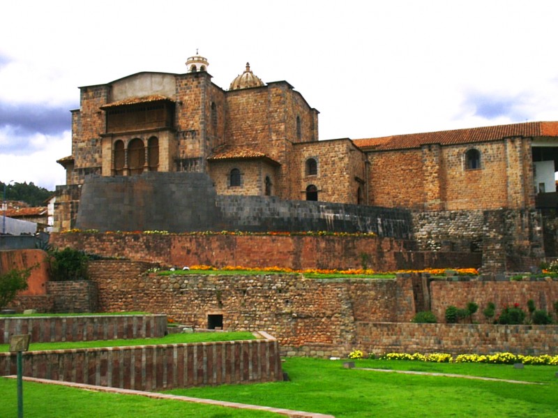 Convento de Sto.Domingo y Qoricacha