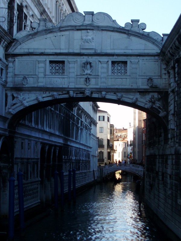 Puente de los Suspiros