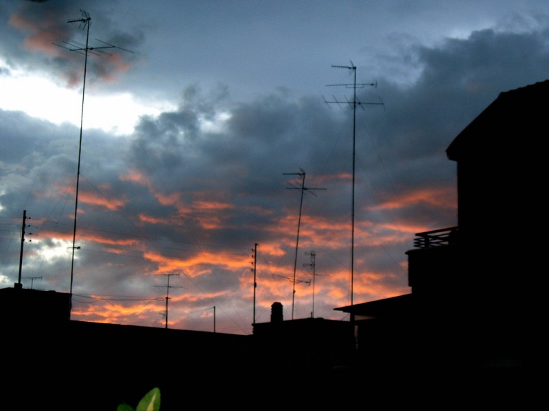 El cielo en llamas