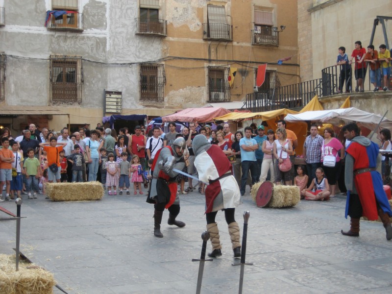 Duelo en la plaza