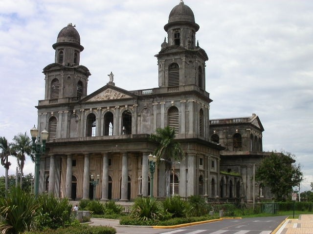 antigua catredral   de  managua