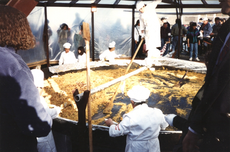 Paella gigante
