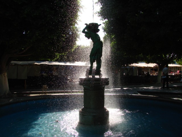 FUENTE PLAZA DE ARMAS