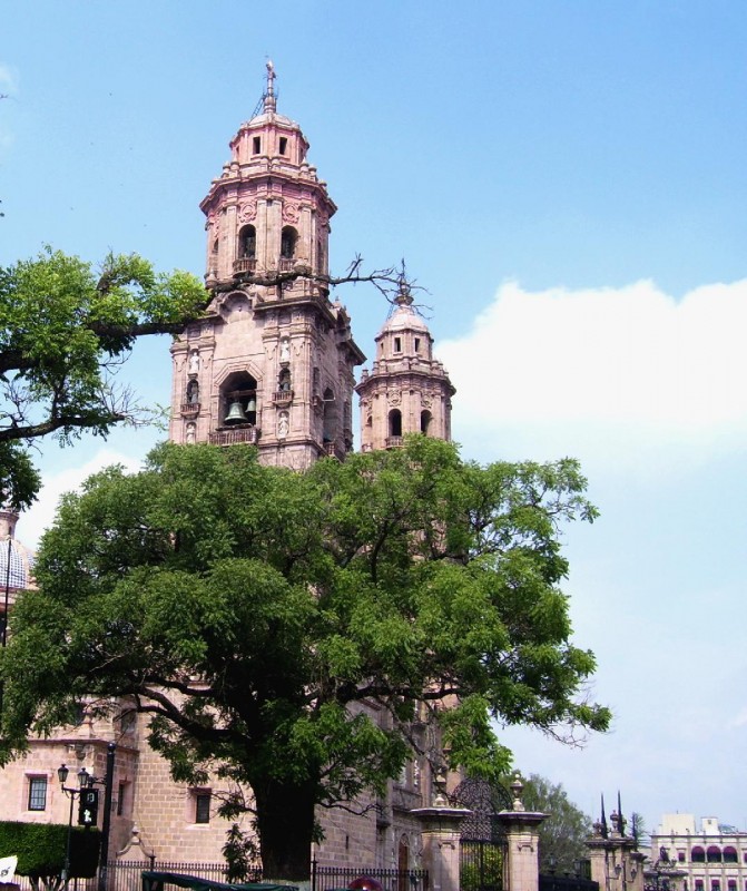 Catedral de Cantera Rosa