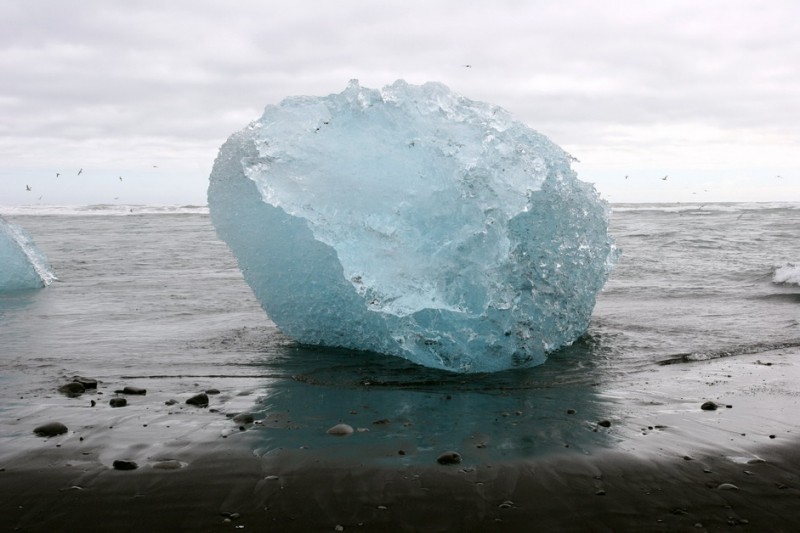 Iceberg en la playa