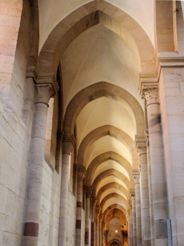 Nave lateral de la iglesia de Otterberg