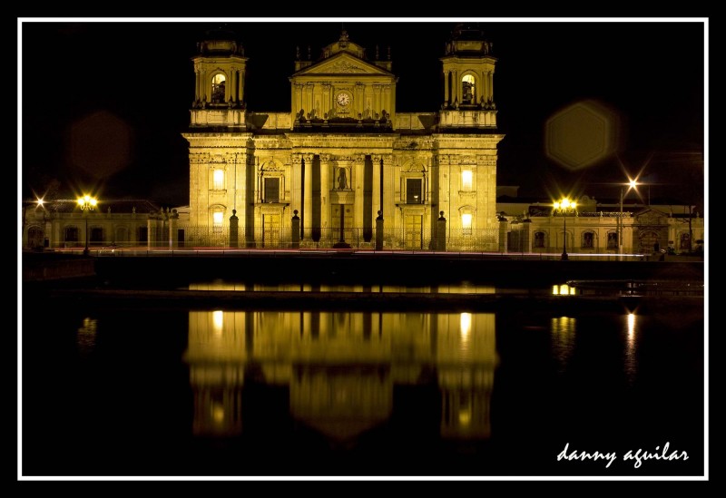 Reflejo de la Catedral