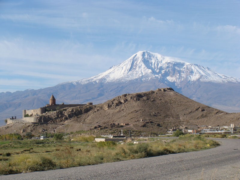 Monte Ararat y monasterio de Khor Virap
