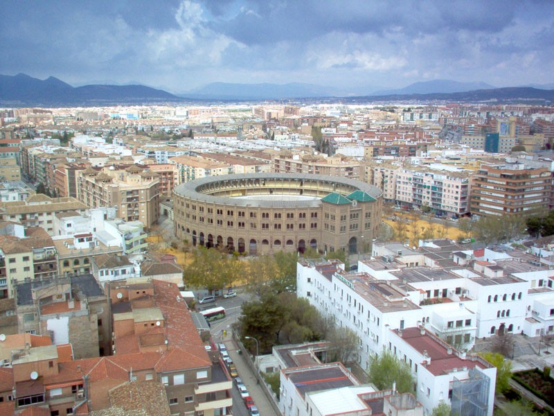 Viendo la plaza de toros desde la