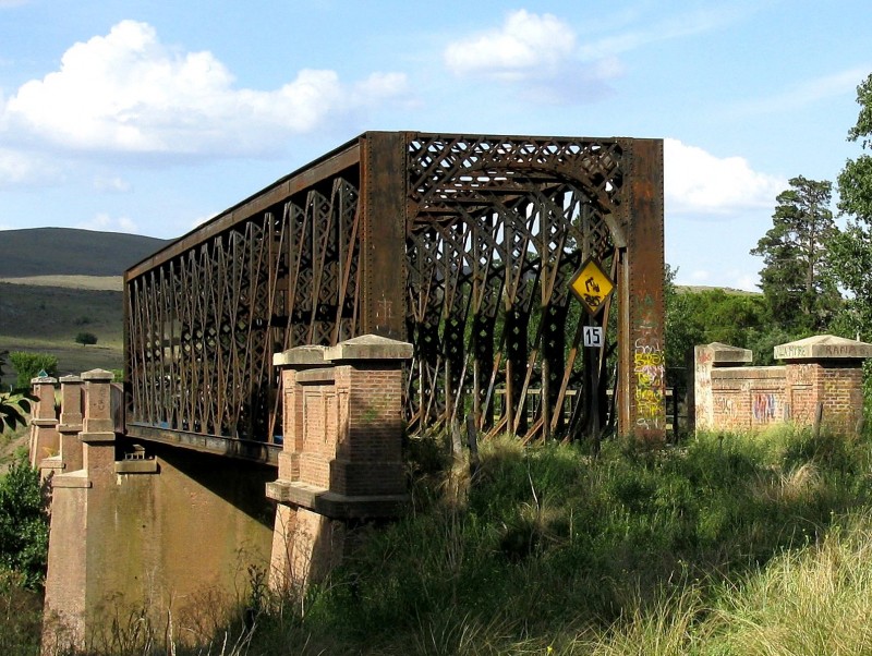 PUENTE DE HIERRO