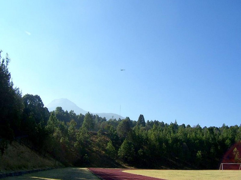 Volando a la Cspide