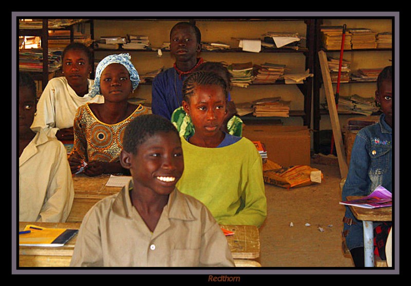 Sonrisa en el escuela de Bonaba