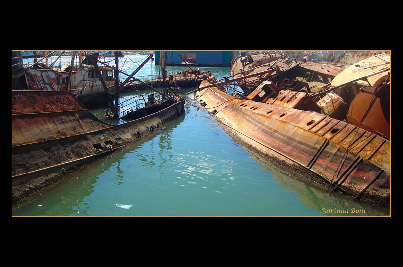 cementerio de barcos pesqueros