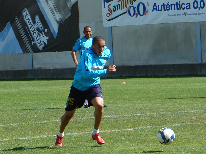 Baha y Salva-Entrenamiento Mlaga C.F.-18-03-2009