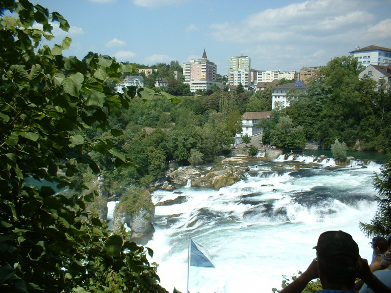 CASCADA  DEL RIN