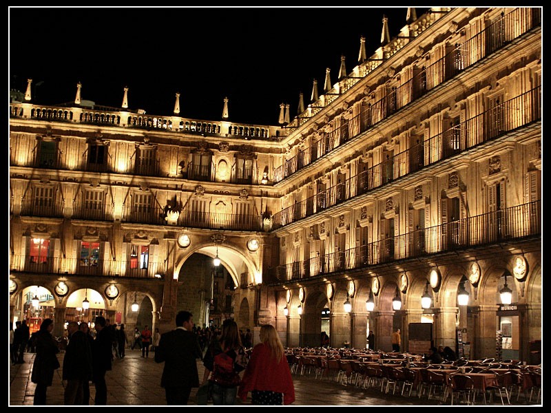 Salamanca by night