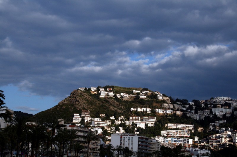 CASAS EN LA MONTAA