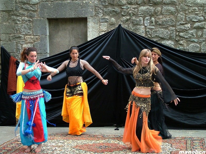 DANZA DEL VIENTRE II